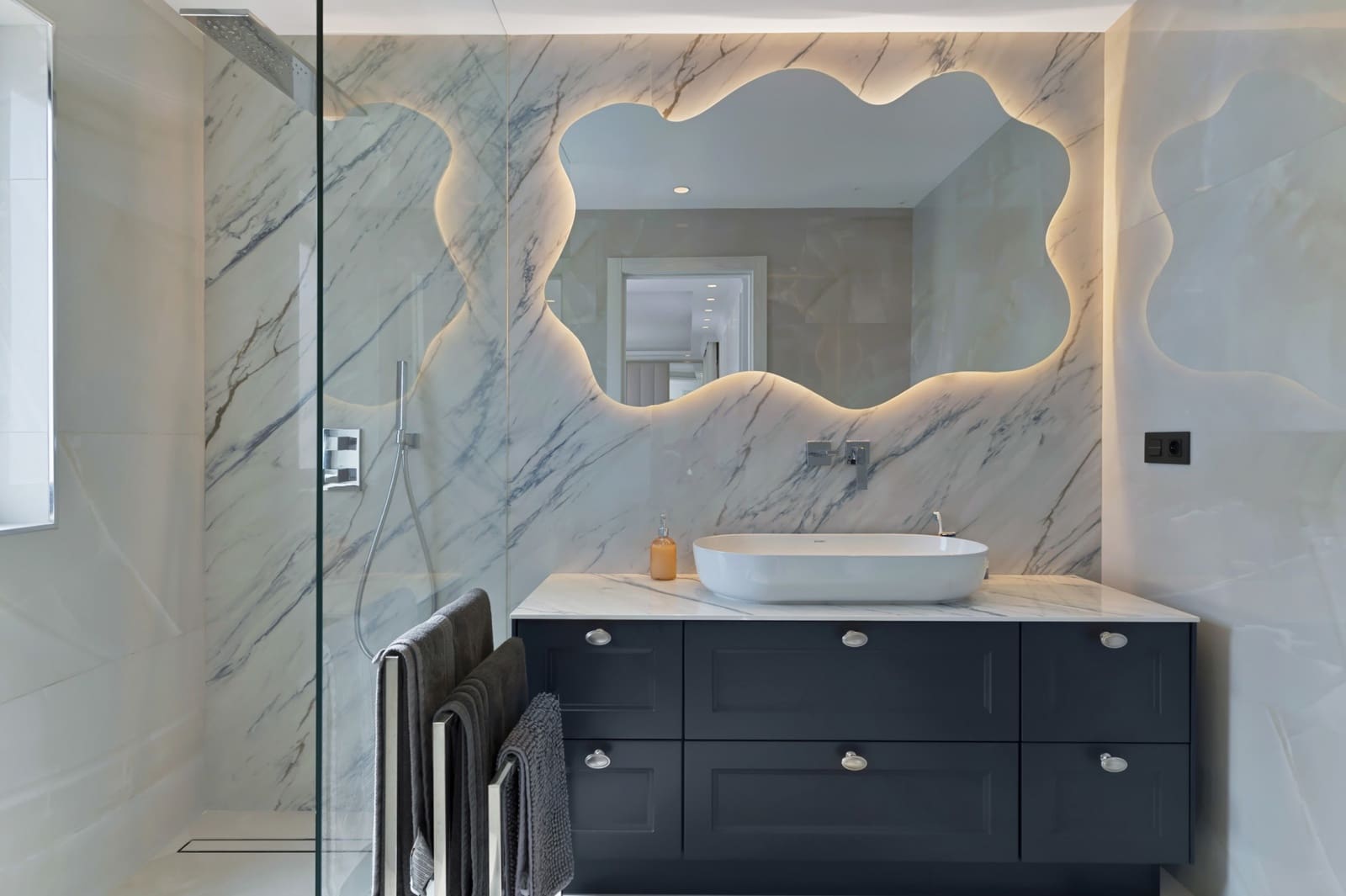 5 soveværelse Villa til salg i Guadalmina med swimmingpool garage - € 1.795.000 (Ref: 9159423)