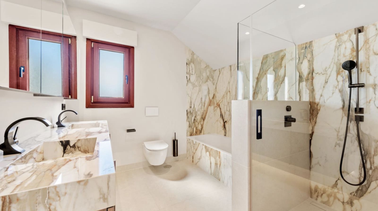 4 slaapkamer Penthouse te koop in Golden Mile met zwembad garage - € 2.995.000 (Ref: 9169502)