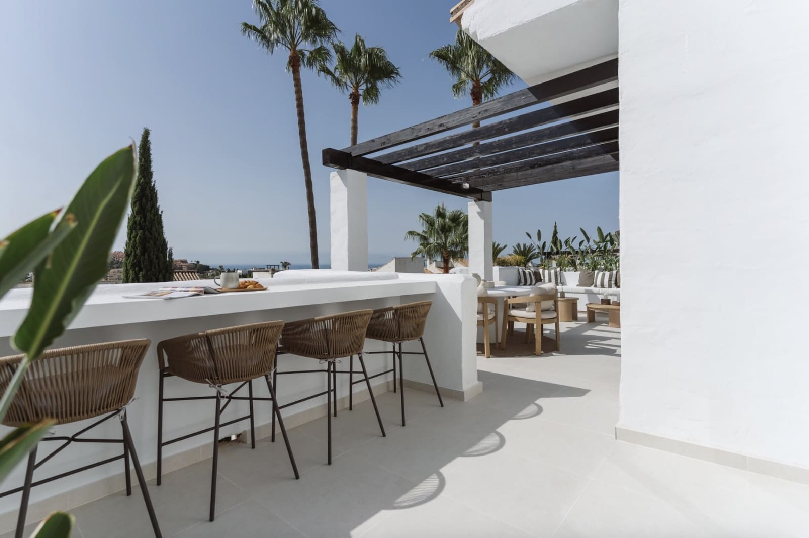 3 sovrum Takvåning till salu i Nueva Andalucia med pool garage - 1 795 000 € (Ref: 9171385)