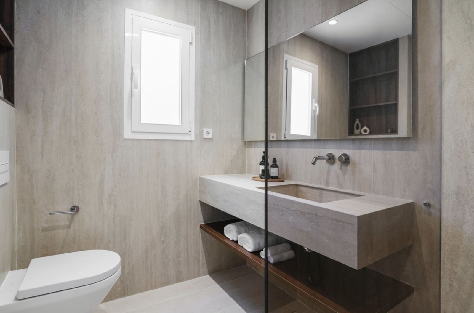 3 makuuhuone Kattohuoneisto myytävänä paikassa Nueva Andalucia mukana uima-altaan 
autotalli - 1 795 000 € (Ref: 9171386)