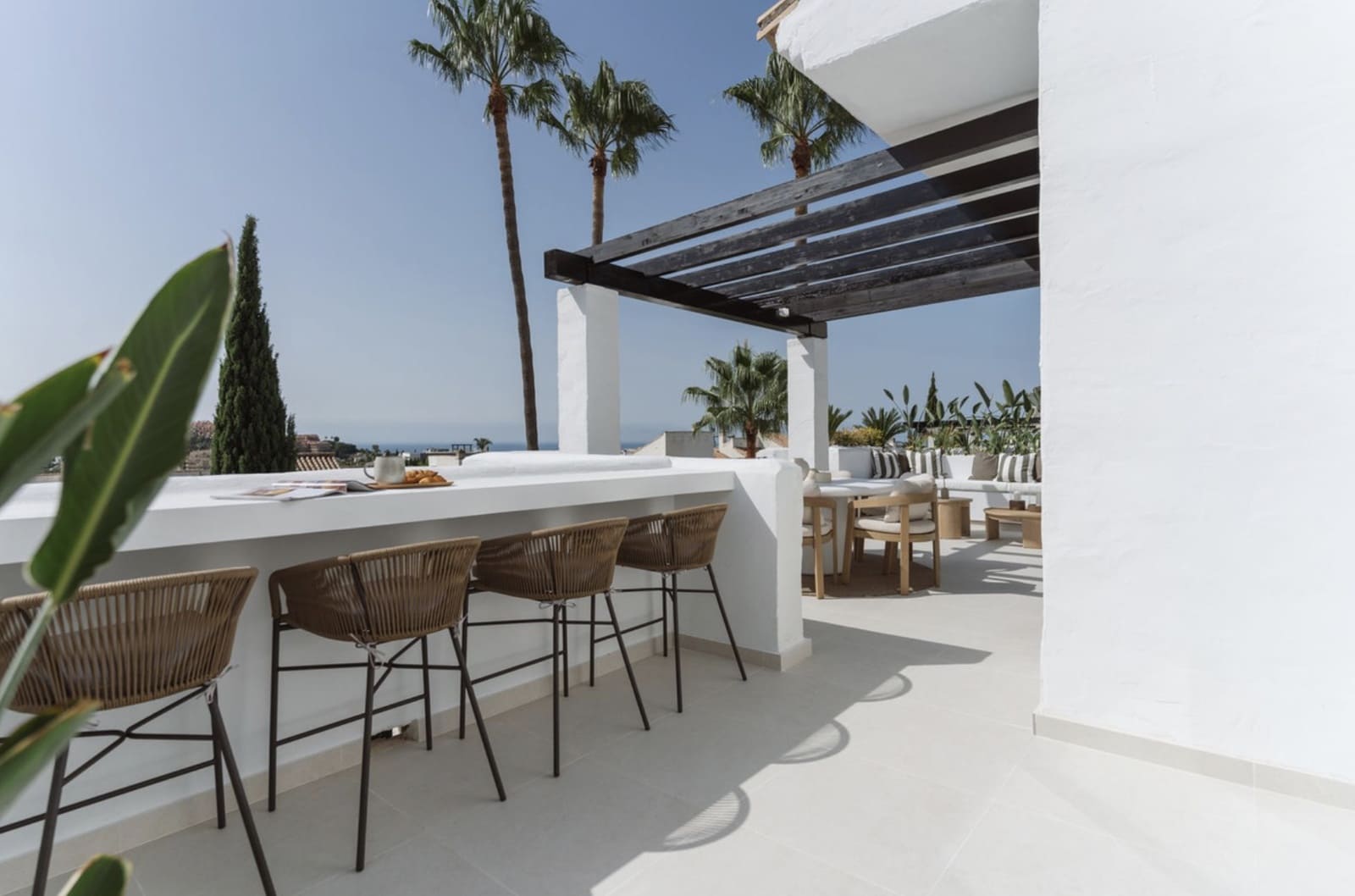 3 sovrum Takvåning till salu i Nueva Andalucia med pool garage - 1 795 000 € (Ref: 9171386)