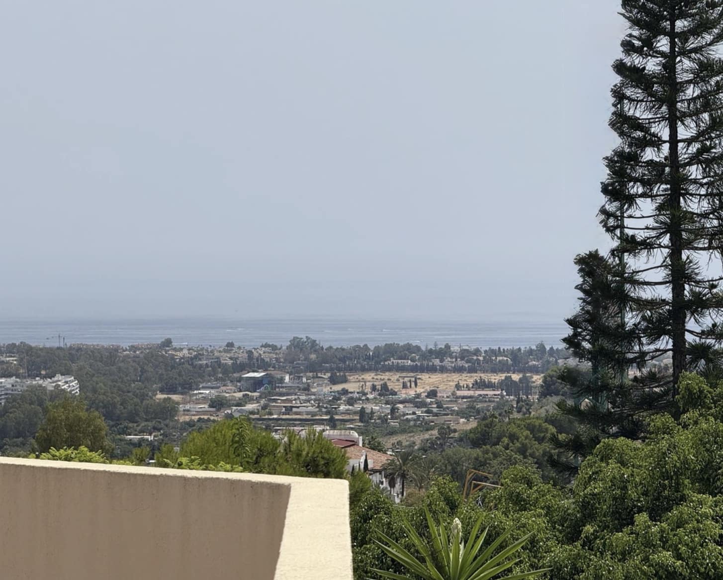 4 sypialnia Dom na sprzedaż w Benahavis z basenem garażem - 945 000 € (Ref: 9180939)