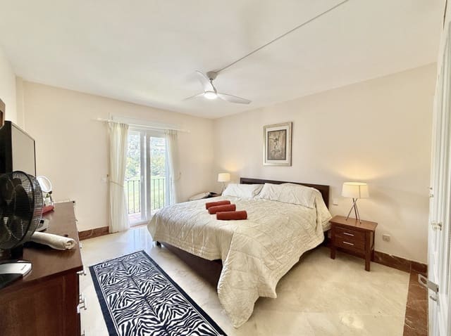 4 slaapkamer Huis te koop in Benahavís met zwembad garage - € 945.000 (Ref: 9180939)