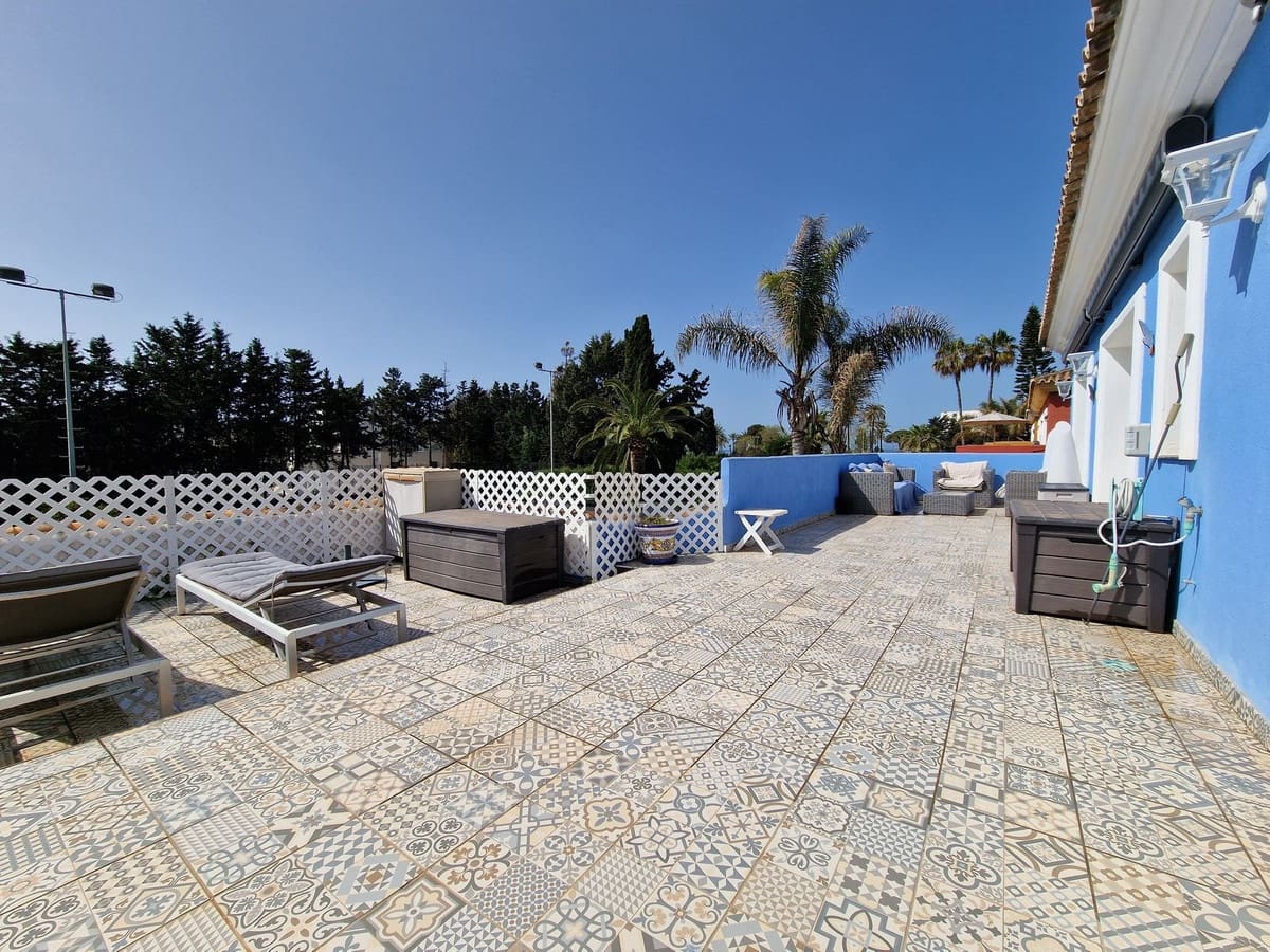 5 soveværelse Villa til salg i Guadalmina med swimmingpool garage - € 2.395.000 (Ref: 9186854)
