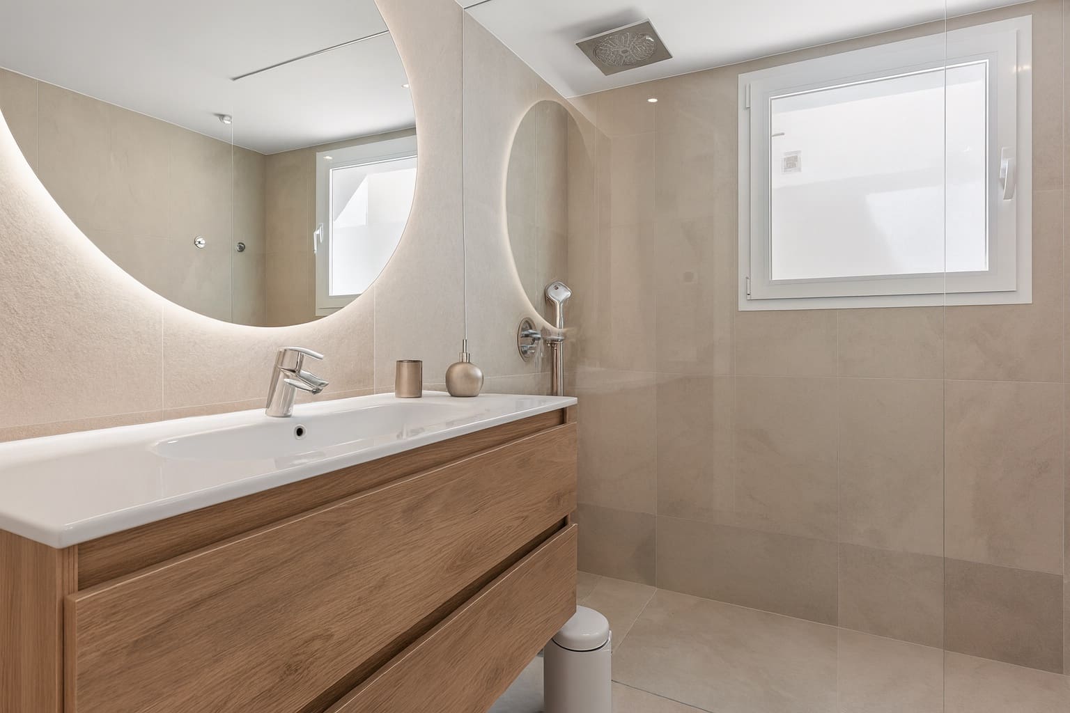 3 bedroom Penthouse for sale in Marbella with pool - € 595,000 (Ref: 9189641)