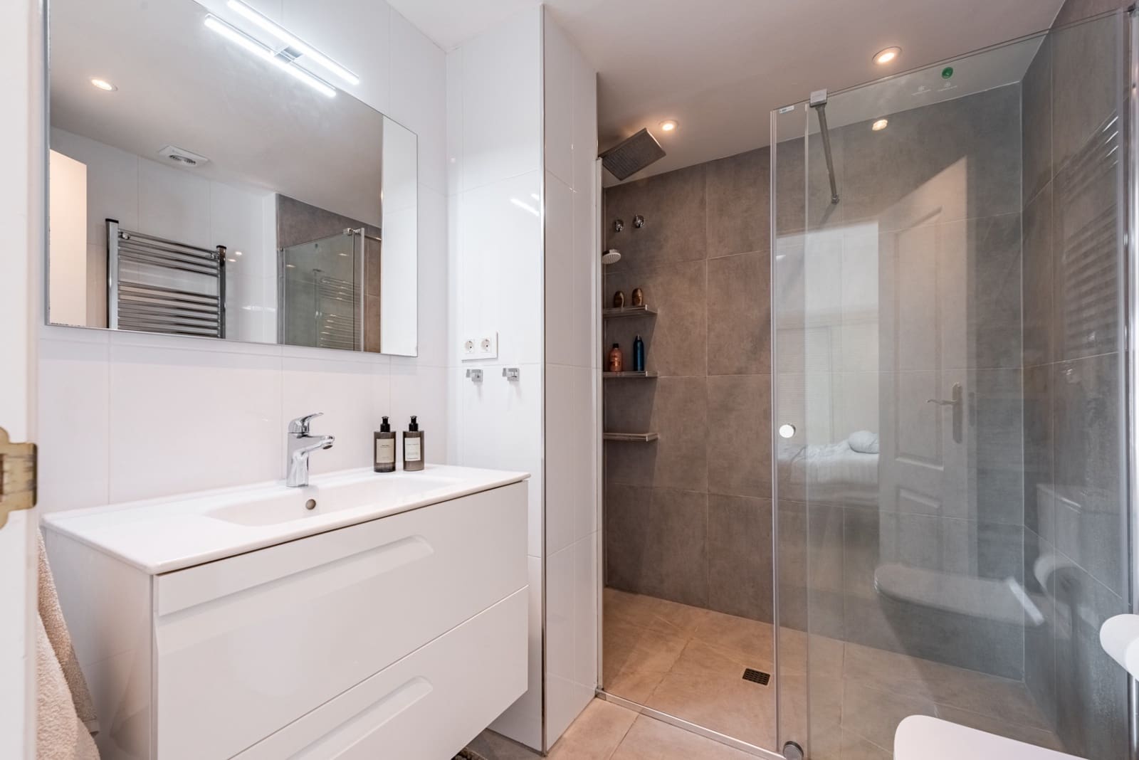 2 quarto Penthouse para venda em Marbella com piscina garagem - 539 000 € (Ref: 9197706)