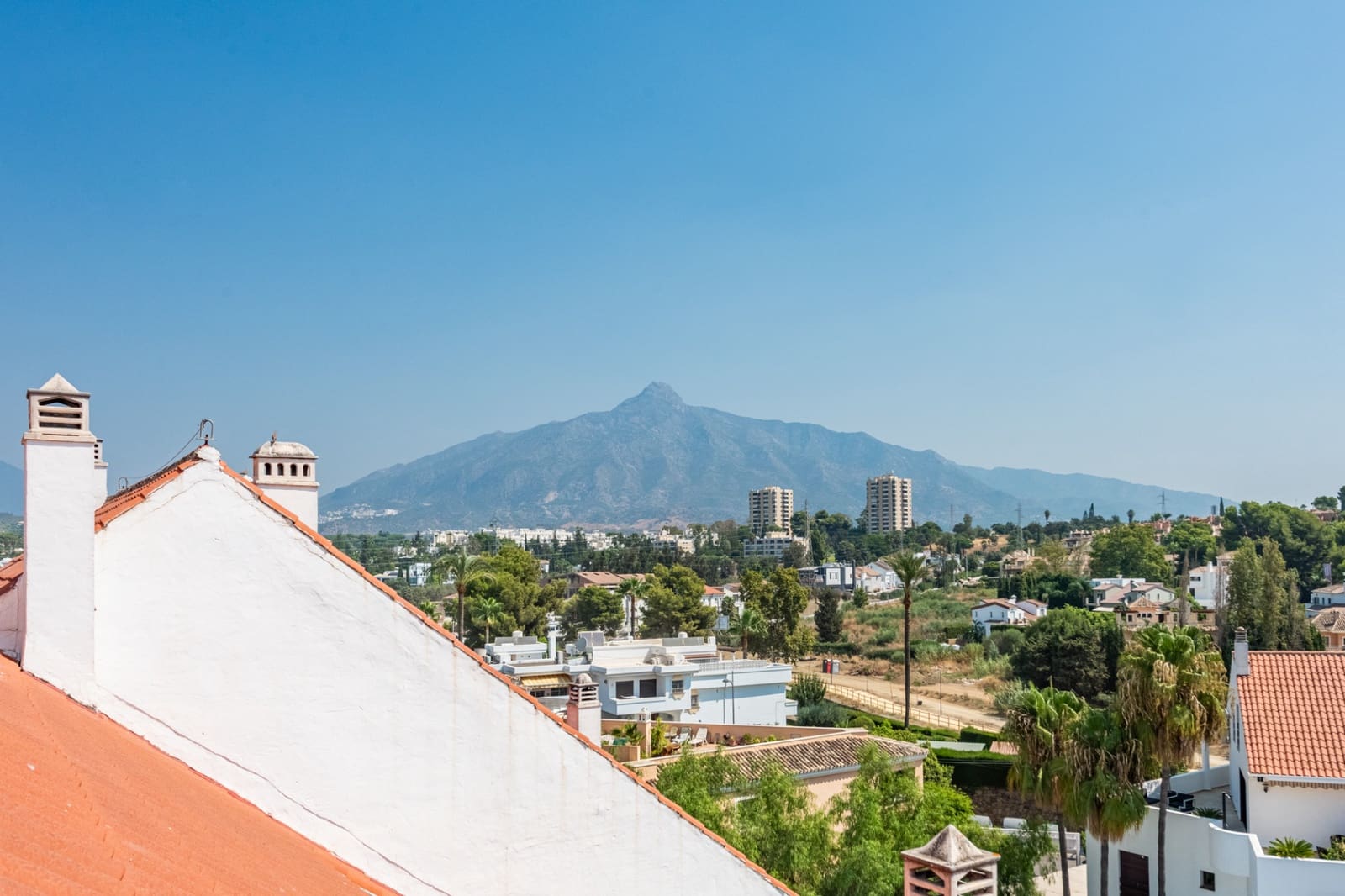 2 quarto Penthouse para venda em Marbella com piscina garagem - 539 000 € (Ref: 9197706)