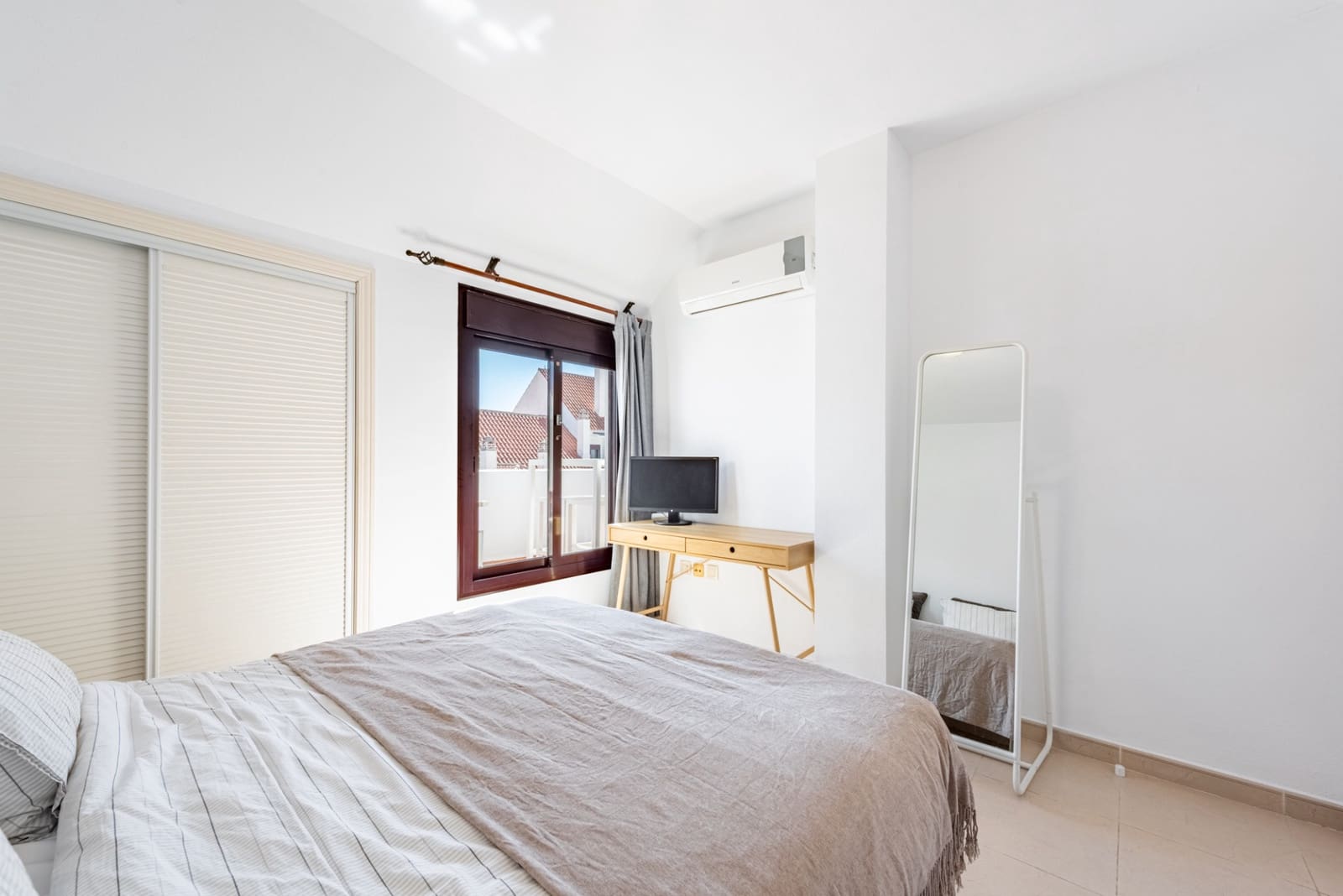 2 quarto Penthouse para venda em Marbella com piscina garagem - 539 000 € (Ref: 9197706)