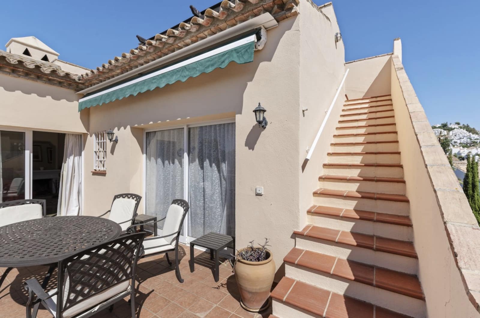 3 camera da letto Attico in vendita in Nueva Andalucia con piscina garage - 649.000 € (Rif: 9197708)