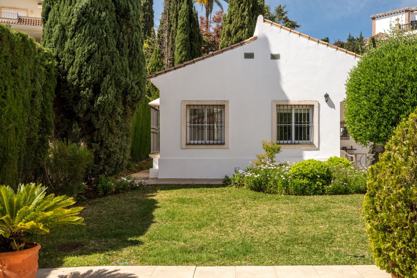 Chalet de 4 habitaciones en La Quinta en venta con piscina garaje - 2.395.000 € (Ref: 9204453)