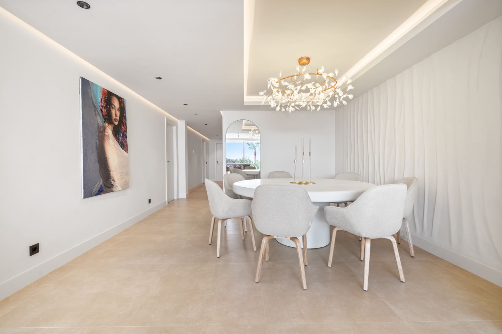 3 soveværelse Lejlighed til salg i Nueva Andalucia med swimmingpool garage - € 1.250.000 (Ref: 9206414)