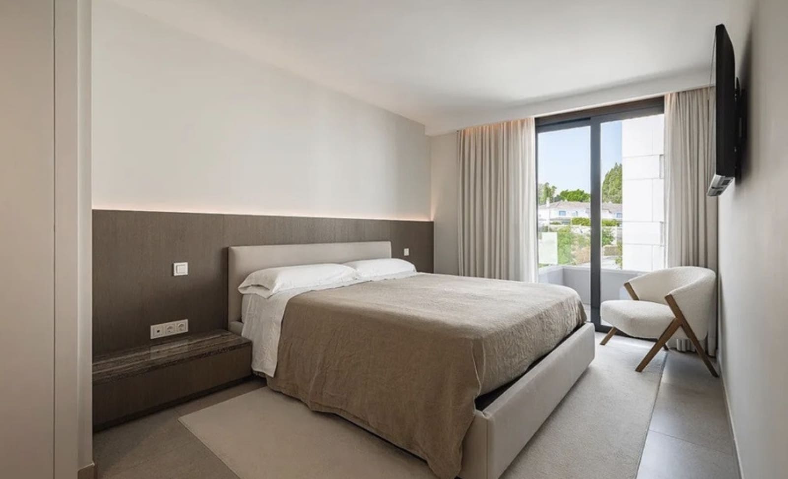 4 soverom Penthouse til salgs i San Pedro de Alcantara med svømmebasseng garasje - € 949 000 (Ref: 9208271)