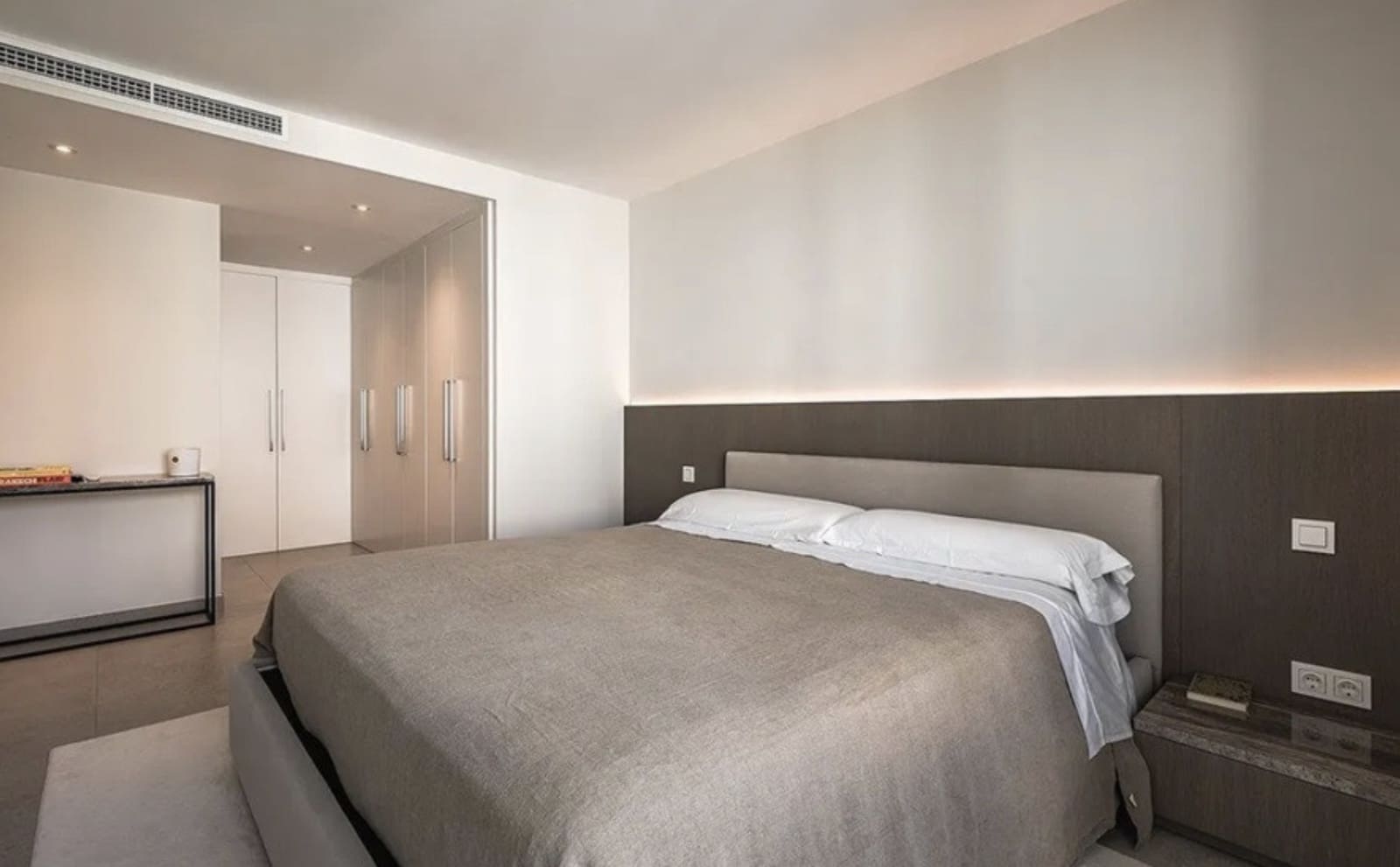 4 soverom Penthouse til salgs i San Pedro de Alcantara med svømmebasseng garasje - € 949 000 (Ref: 9208271)