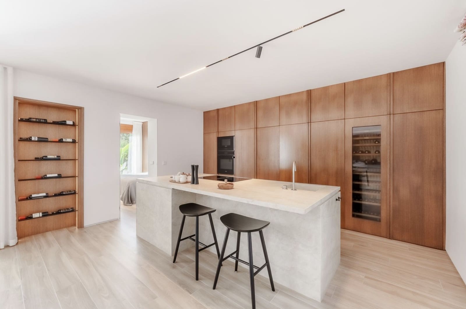 4 soverom Leilighet til salgs i Nueva Andalucia med svømmebasseng garasje - € 2 545 000 (Ref: 9215012)