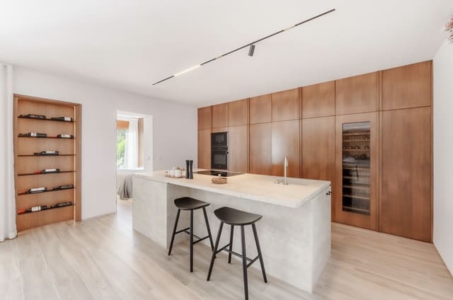 4 camera da letto Appartamento in vendita in Nueva Andalucia, Marbella con piscina garage - 2.545.000 € (Rif: 9215012)