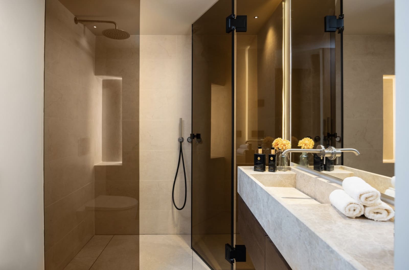 5 soveværelse Villa til salg i Nueva Andalucia med swimmingpool garage - € 4.695.000 (Ref: 9215014)