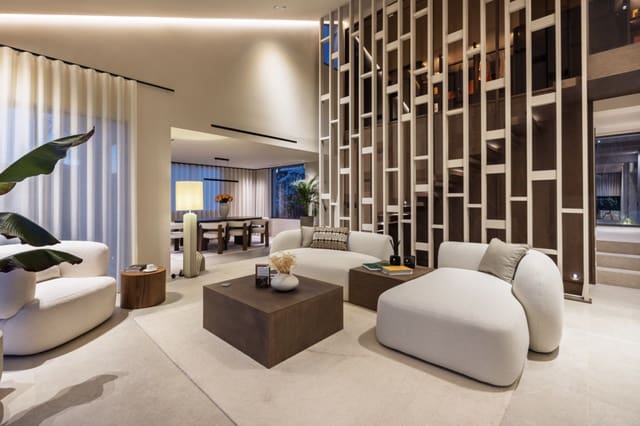 5 soveværelse Villa til salg i Nueva Andalucia, Marbella med swimmingpool garage - € 4.695.000 (Ref: 9215014)