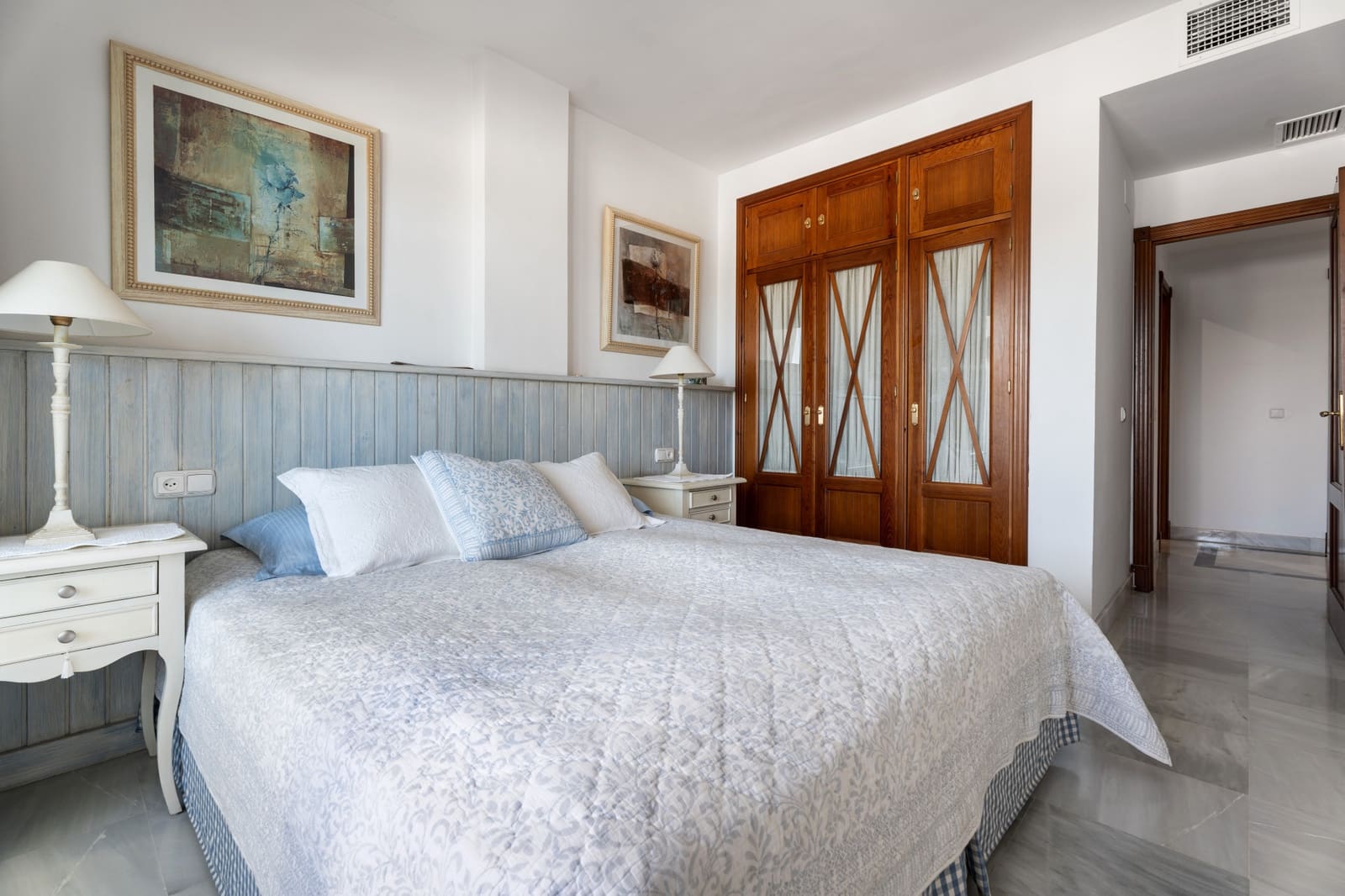 3 bedroom Penthouse for sale in Nueva Andalucia with pool garage - € 869,000 (Ref: 9215016)