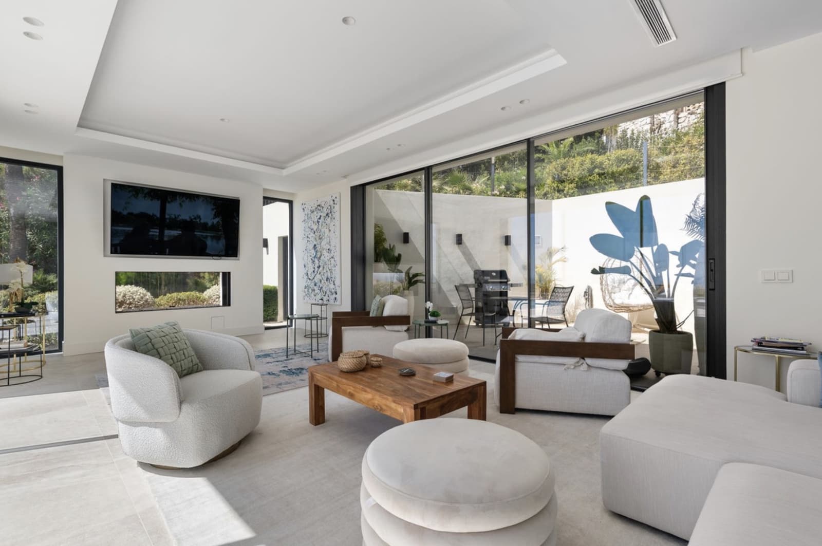 4 makuuhuone Huvila myytävänä paikassa Marbella mukana uima-altaan 
autotalli - 5 900 000 € (Ref: 9228477)