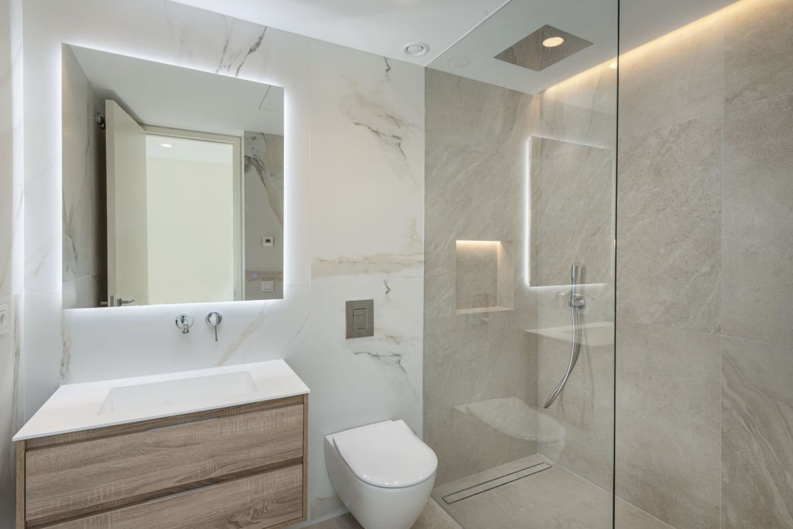 4 makuuhuone Huvila myytävänä paikassa Marbella mukana uima-altaan 
autotalli - 5 900 000 € (Ref: 9228477)