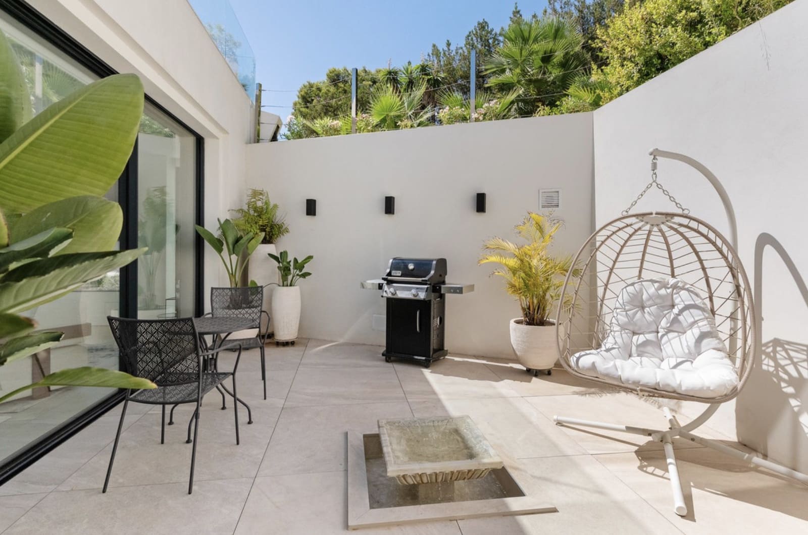 4 makuuhuone Huvila myytävänä paikassa Marbella mukana uima-altaan 
autotalli - 5 900 000 € (Ref: 9228477)