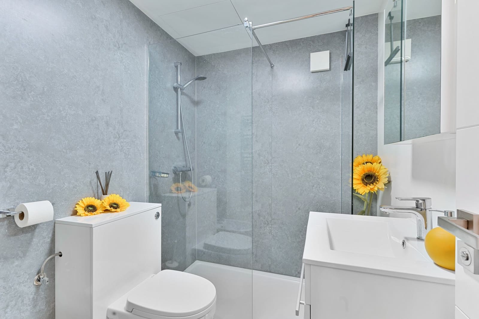 5 soveværelse Villa til salg i Nueva Andalucia med swimmingpool garage - € 1.150.000 (Ref: 9230470)