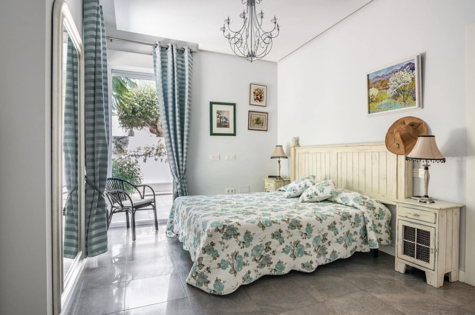 4 sovrum Villa till salu i Marbella med garage - 2 250 000 € (Ref: 9232534)