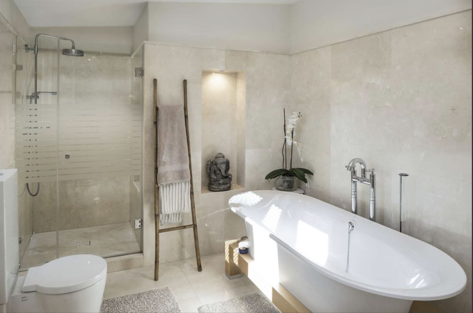 4 sovrum Villa till salu i Marbella med garage - 2 250 000 € (Ref: 9232534)