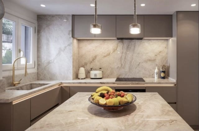 3 sovrum Villa till salu i La Quinta, Benahavís med pool - 2 250 000 € (Ref: 9232535)