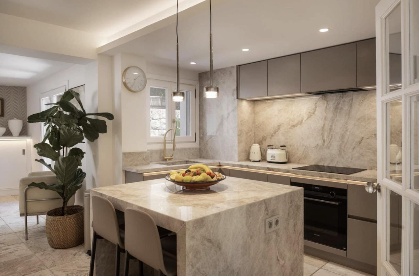 3 sovrum Villa till salu i La Quinta med pool - 2 250 000 € (Ref: 9232535)