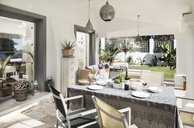 3 sovrum Villa till salu i La Quinta, Benahavís med pool - 2 250 000 € (Ref: 9232535)