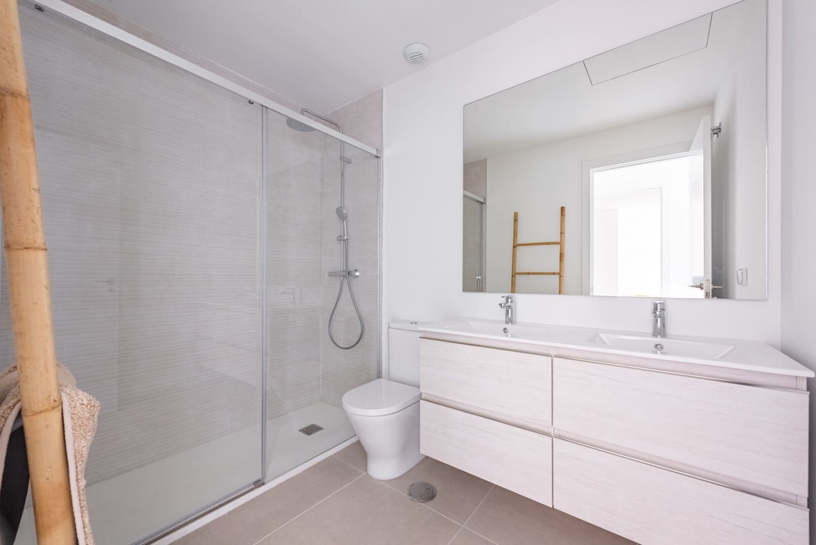 2 bedroom Apartment for sale in Cancelada with pool garage - € 375,000 (Ref: 9236404)