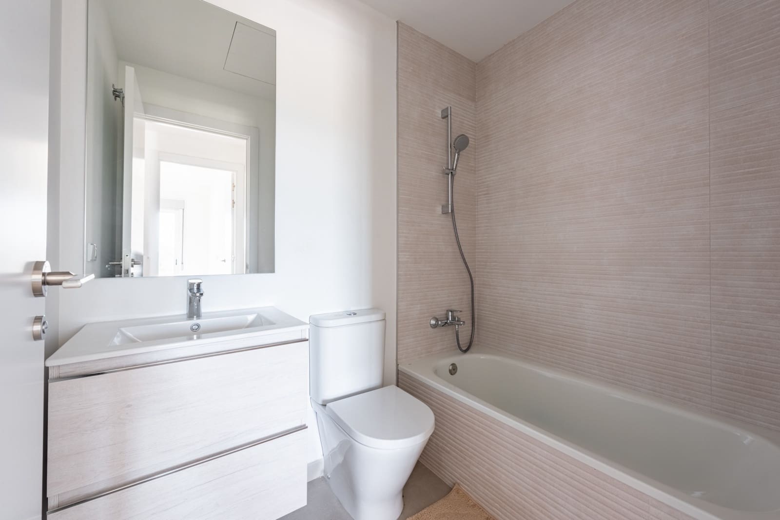 2 bedroom Apartment for sale in Cancelada with pool garage - € 375,000 (Ref: 9236404)