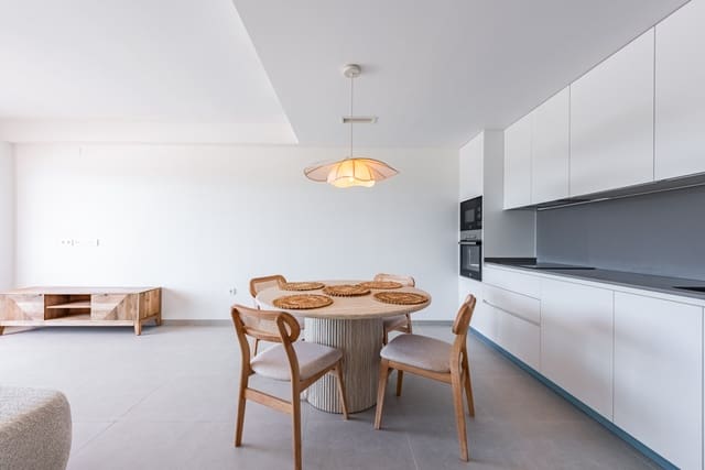 2 sovrum Lägenhet till salu i Cancelada, Estepona med pool garage - 375 000 € (Ref: 9236404)