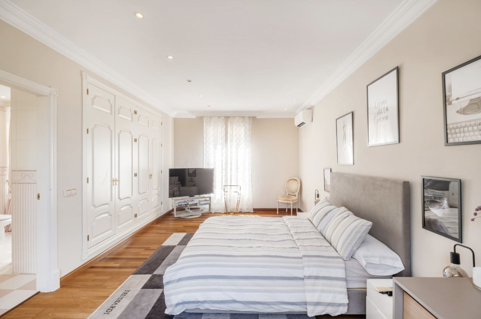 5 chambre Villa/Maison à vendre à Benahavis avec piscine garage - 2 300 000 € (Ref: 9236405)