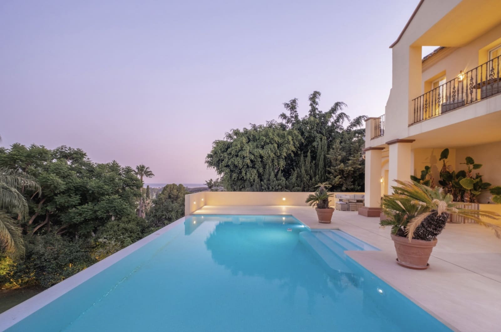 5 chambre Villa/Maison à vendre à Benahavis avec piscine garage - 2 300 000 € (Ref: 9236405)