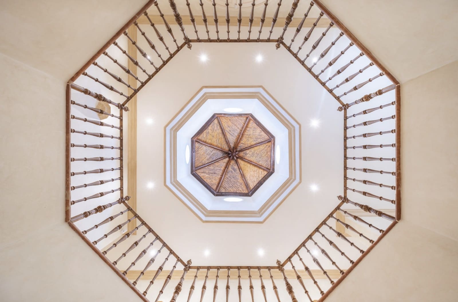 5 chambre Villa/Maison à vendre à Benahavis avec piscine garage - 2 300 000 € (Ref: 9236405)