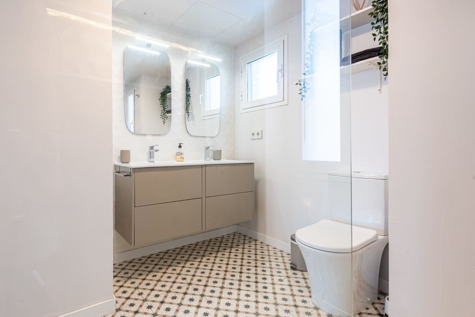 2 quarto Penthouse para venda em Marbella com piscina - 499 000 € (Ref: 9236406)