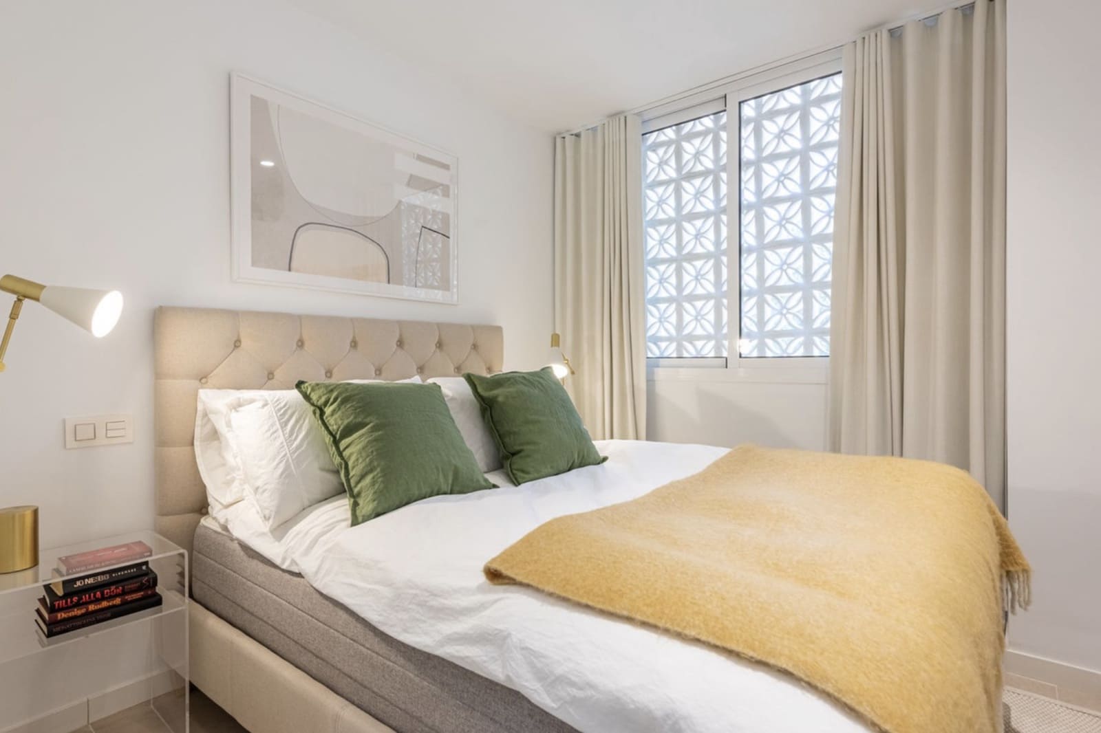 3 sypialnia Penthouse na sprzedaż w Nueva Andalucia z basenem garażem - 795 000 € (Ref: 9242868)