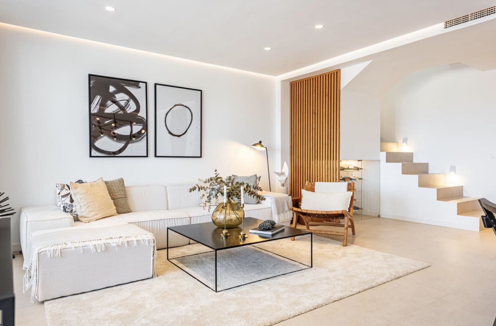 3 sypialnia Penthouse na sprzedaż w Nueva Andalucia z basenem garażem - 795 000 € (Ref: 9242868)