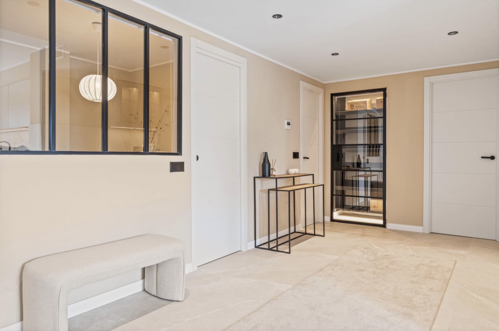 Apartamento de 4 habitaciones en Nueva Andalucia en venta con piscina garaje - 825.000 € (Ref: 9251992)