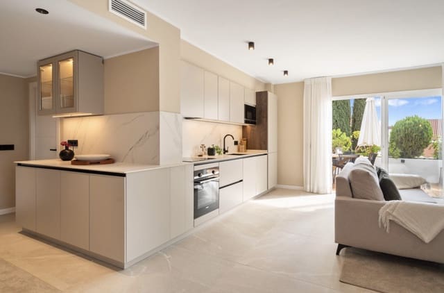 4 slaapkamer Appartement te koop in Nueva Andalucia, Marbella met zwembad garage - € 825.000 (Ref: 9251992)