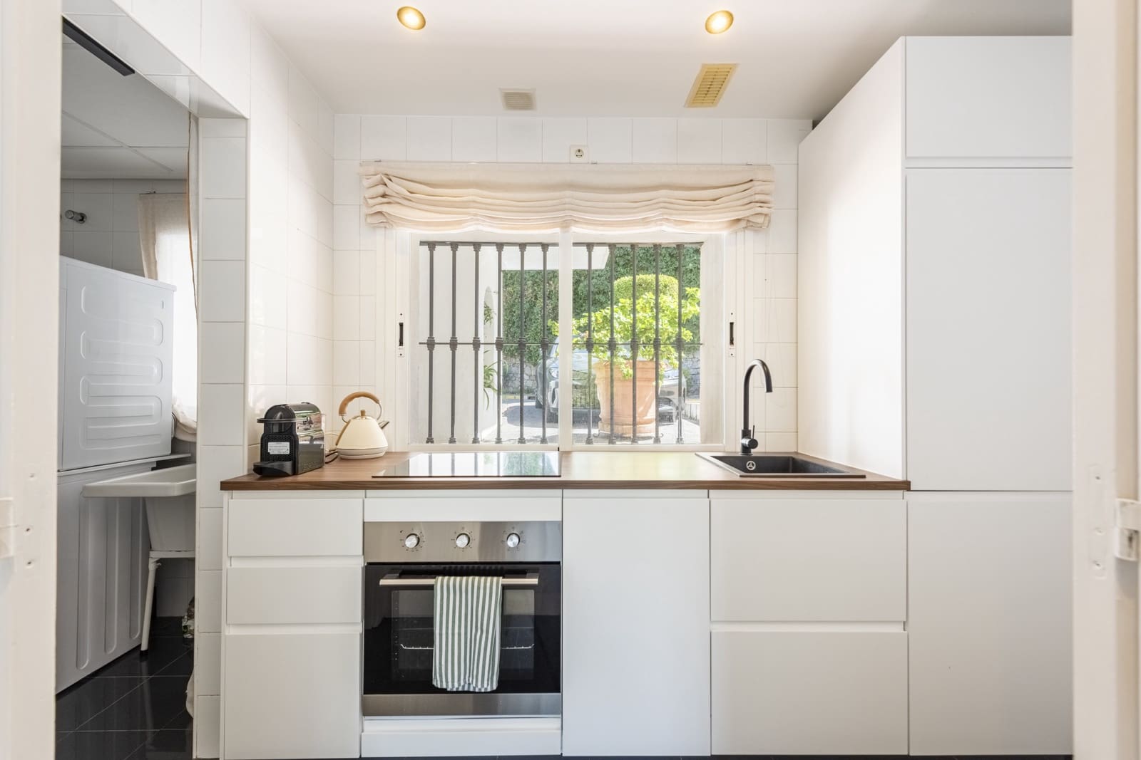 2 makuuhuone Huoneisto myytävänä paikassa La Quinta mukana uima-altaan 
autotalli - 429 000 € (Ref: 9255023)