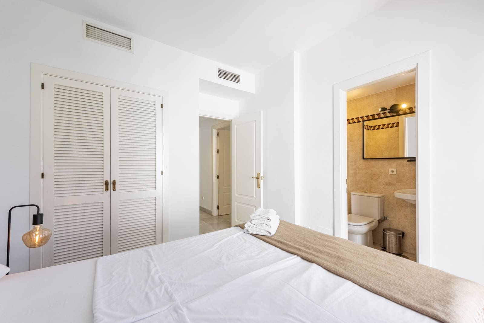 2 makuuhuone Huoneisto myytävänä paikassa La Quinta mukana uima-altaan 
autotalli - 429 000 € (Ref: 9255023)