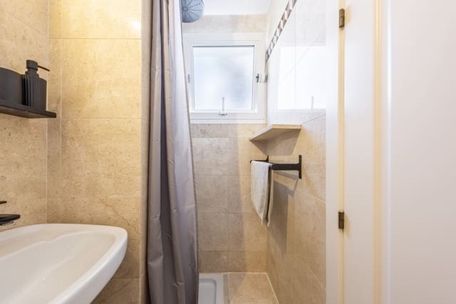 2 chambre Appartement à vendre à La Quinta, Benahavís avec piscine garage - 379 000 € (Ref: 9255023)