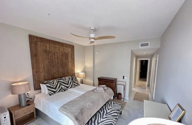 2 sovrum Lägenhet till salu i San Pedro de Alcantara, Marbella med pool garage - 729 000 € (Ref: 9255026)