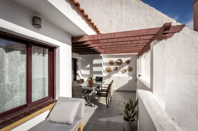 3 sovrum Lägenhet till salu i Marbella med pool garage - 695 000 € (Ref: 9257106)