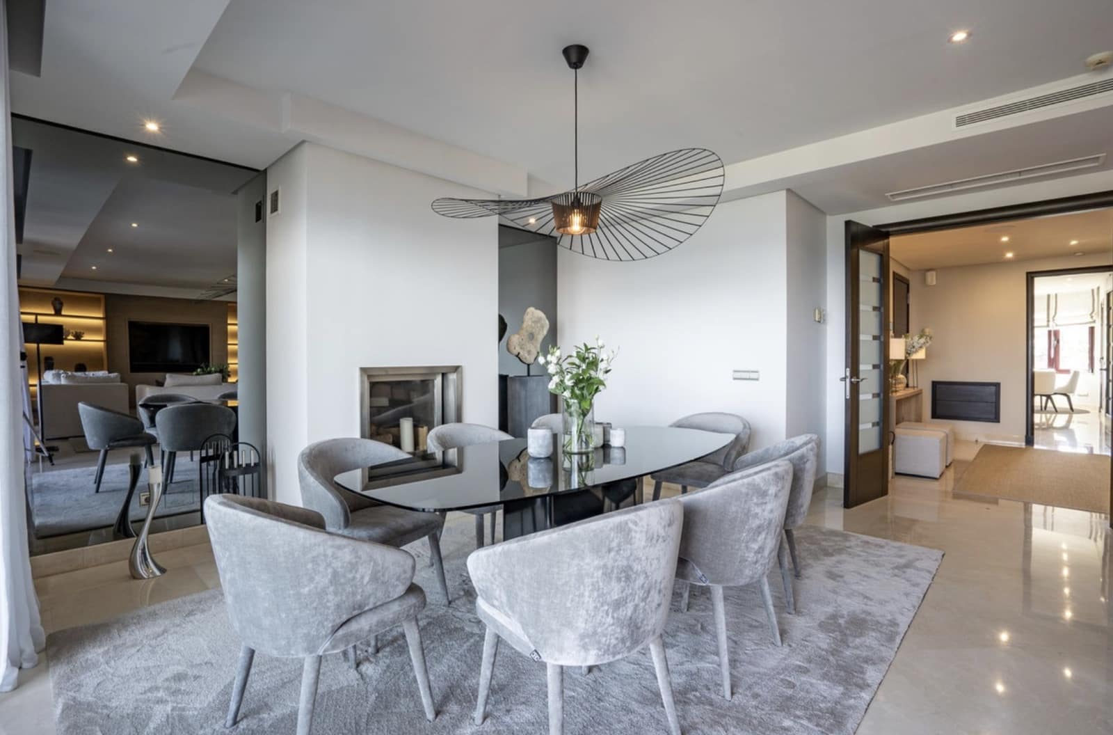 3 soveværelse Penthouse til salg i Puerto Banus med swimmingpool garage - € 3.950.000 (Ref: 9257107)