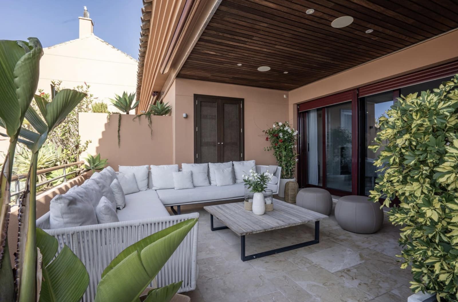 3 soveværelse Penthouse til salg i Puerto Banus med swimmingpool garage - € 3.950.000 (Ref: 9257107)