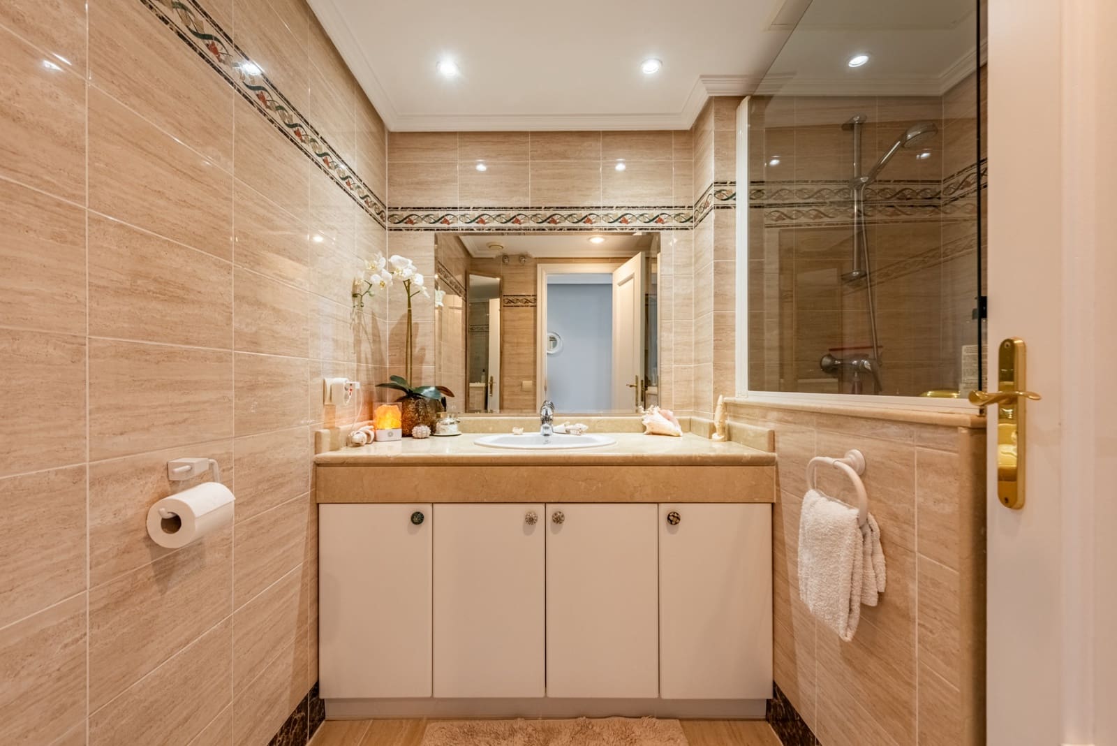 3 sovrum Lägenhet till salu i New Golden Mile med pool garage - 499 000 € (Ref: 9269330)